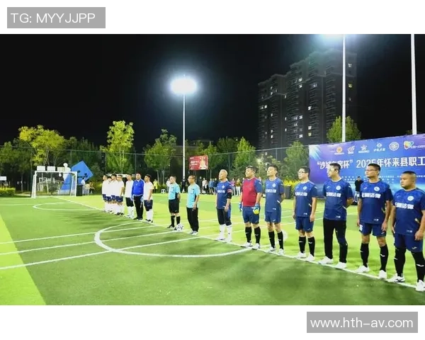 巅峰室内足球馆打造全新足球体验引领运动潮流与健康生活新风尚 巅峰室内足球馆打造全新足球体验引领运动潮流与健康生活新风尚